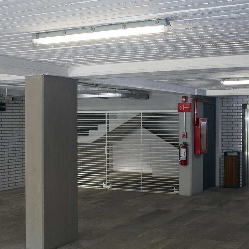 A Prueba De Vapor 32ESTLED232V40S Oporto II
