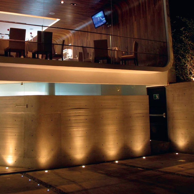 Luminaria de Empotrar en Piso Urbano y Arquitectónico OU3595SBCA Construlita