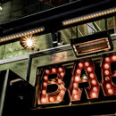 Luminaria de Sobreponer en Muro Urbano y Arquitectónico OU6608GBCA Construlita